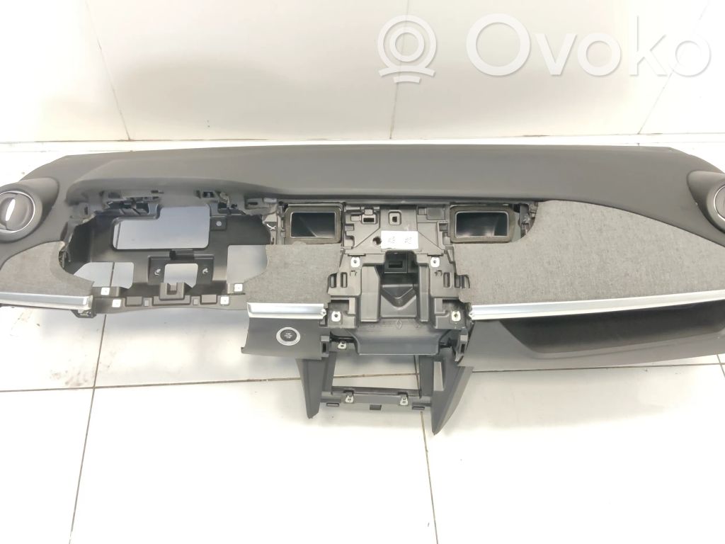 Renault Zoe Panelis 