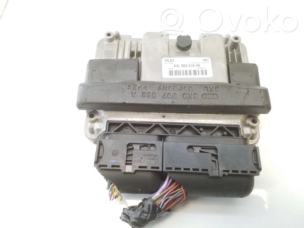 Audi A4 S4 B8 8K Engine control unit/module 