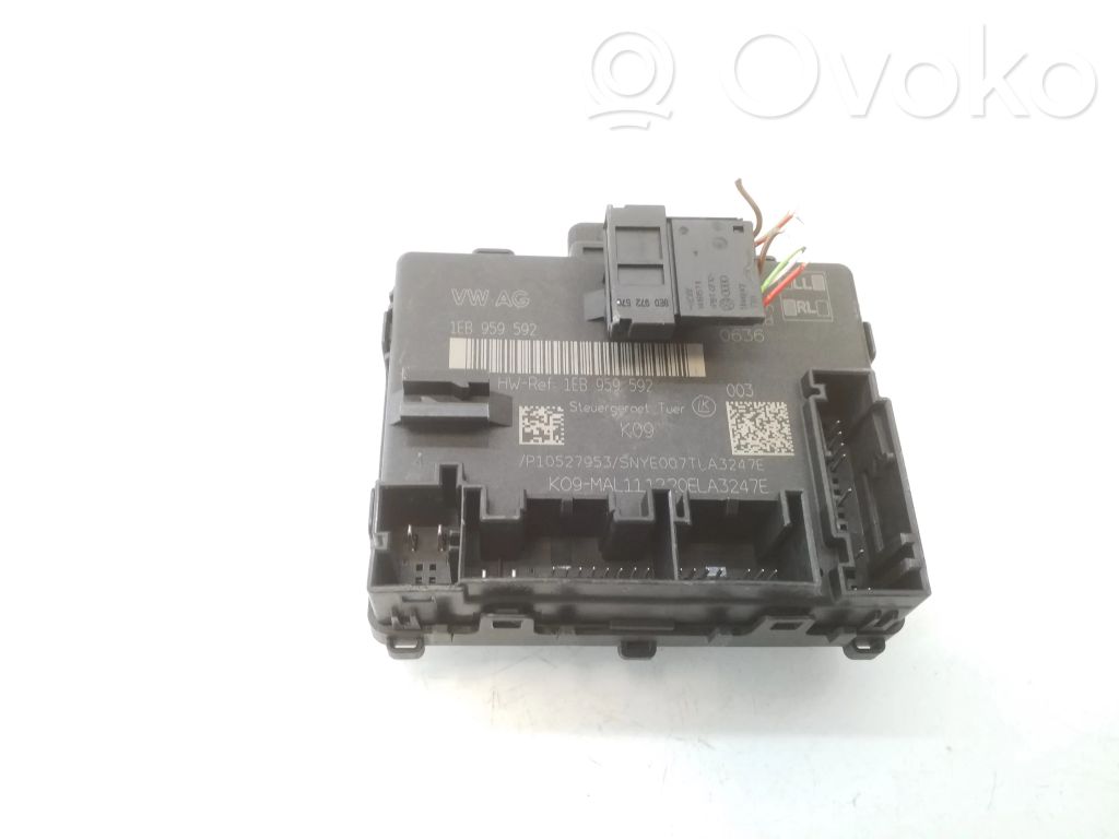 Skoda Enyaq iV Door control unit/module 