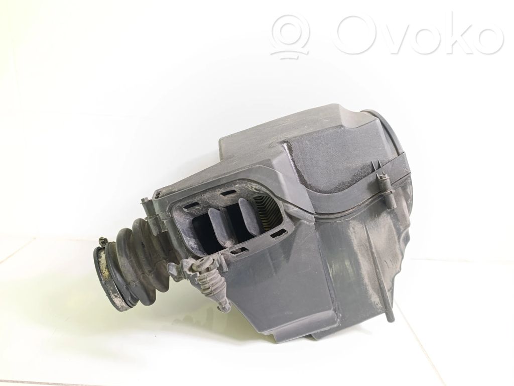 Volvo V40 Cross country Air filter box 