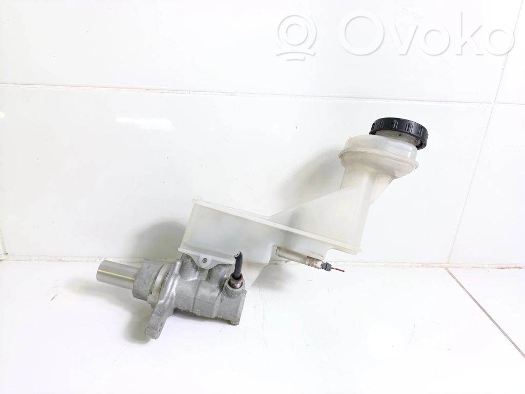 Nissan Qashqai Główny cylinder hamulca 