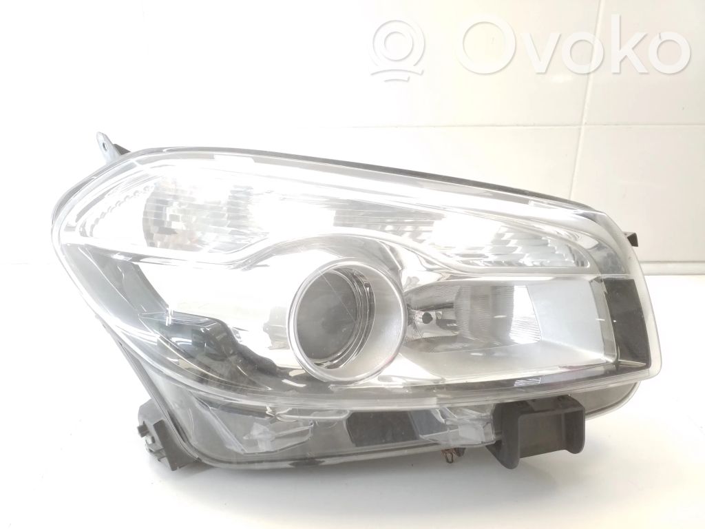 Nissan Qashqai Headlight/headlamp 