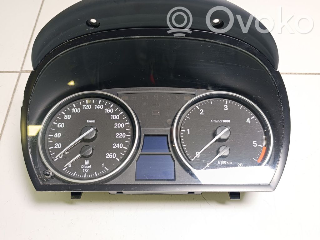 BMW X1 E84 Spidometrs (instrumentu panelī) 