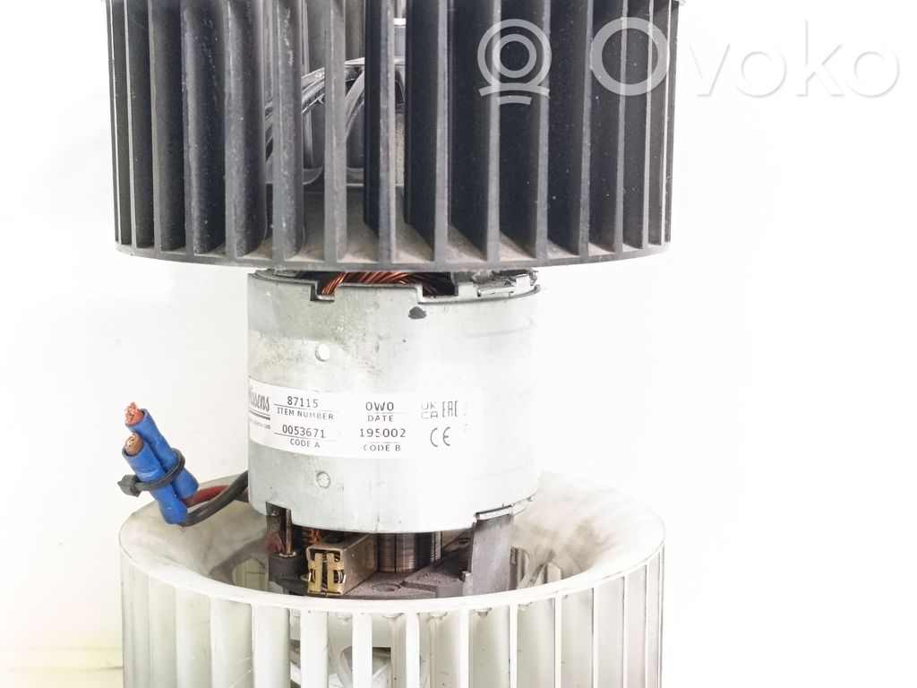 Mazā radiatora ventilators   87115,0053671,195002