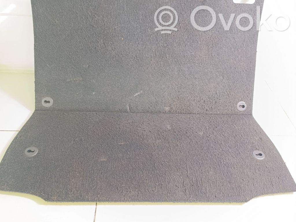 Trunk/boot floor carpet liner   8136257,5147547030