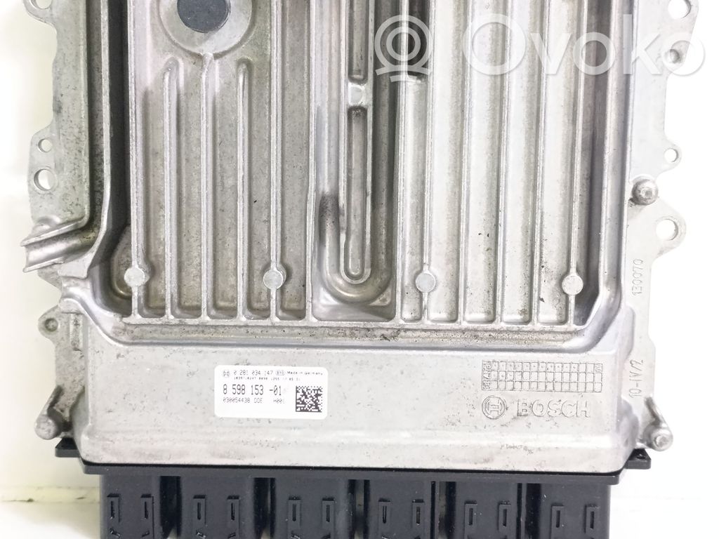 BMW 5 G30 G31 G38 Engine control unit/module 