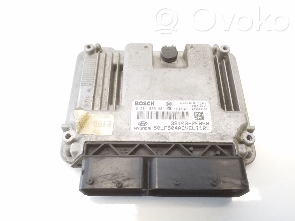 Hyundai ix35 Engine control unit/module 