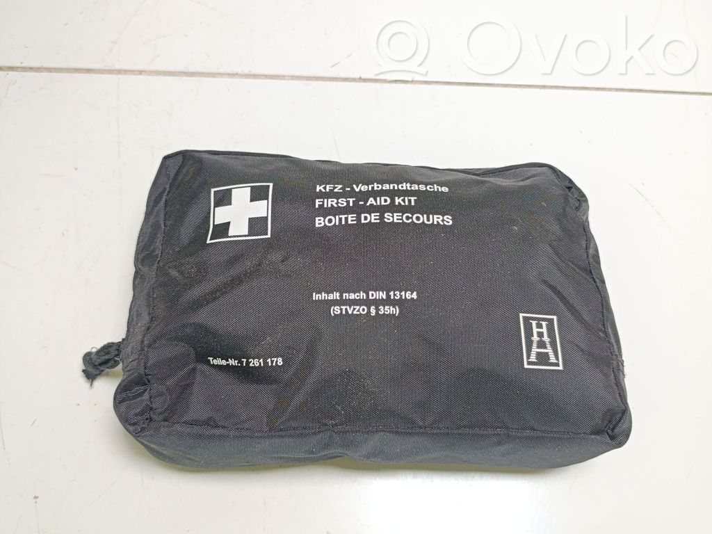 BMW 3 F30 F35 F31 First aid kit 