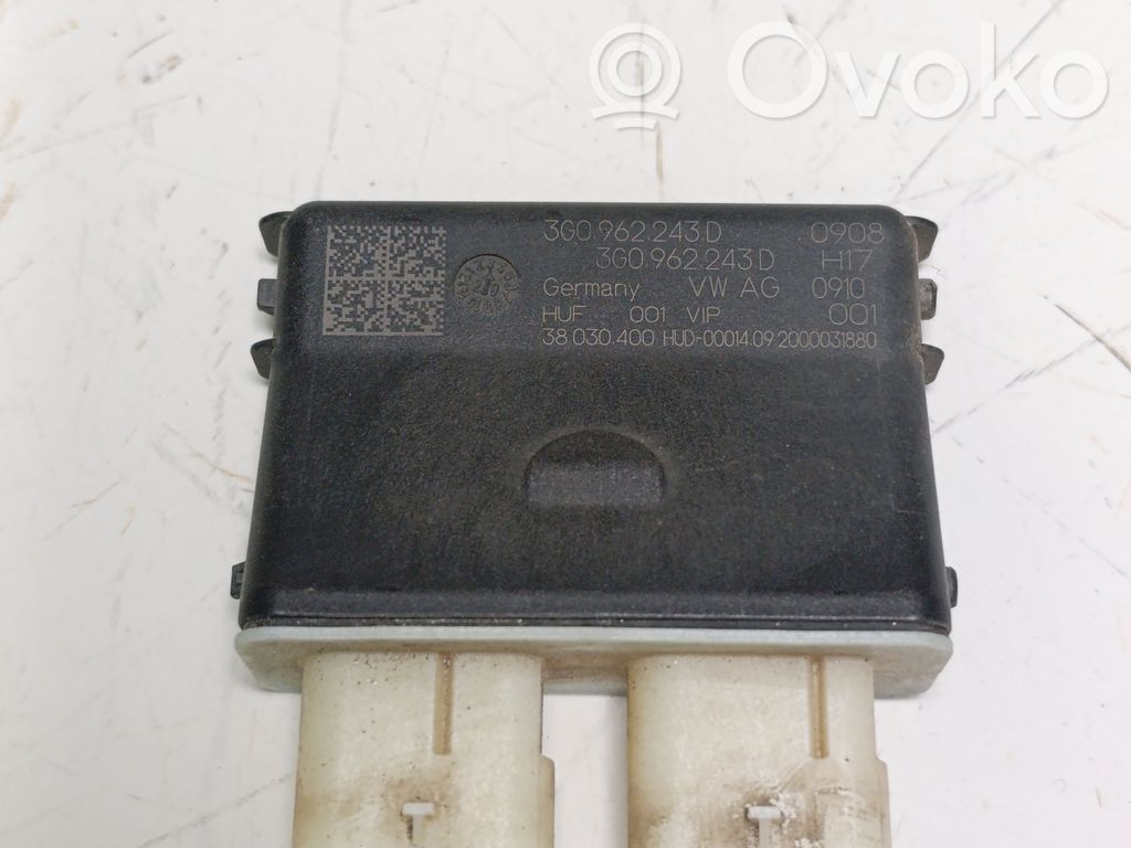 Audi e-tron Tailgate/trunk control unit/module 