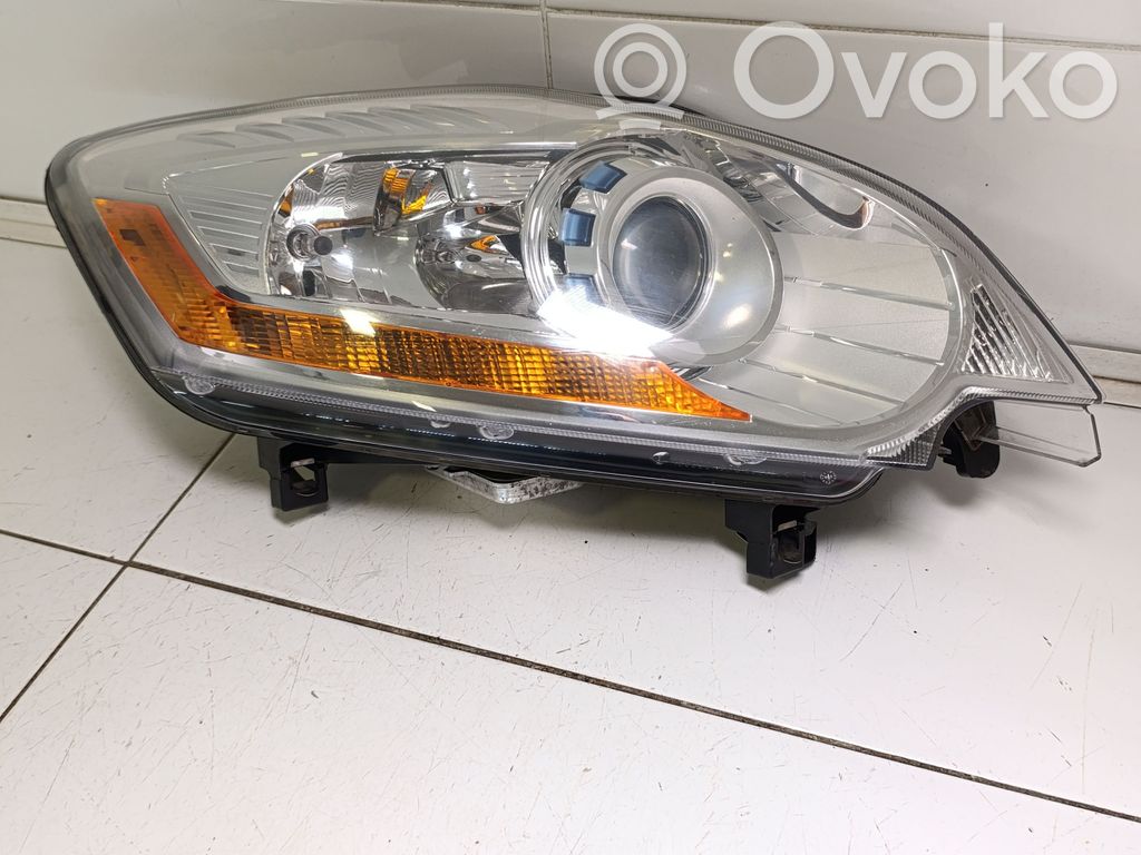 Ford Kuga I Headlight/headlamp 
