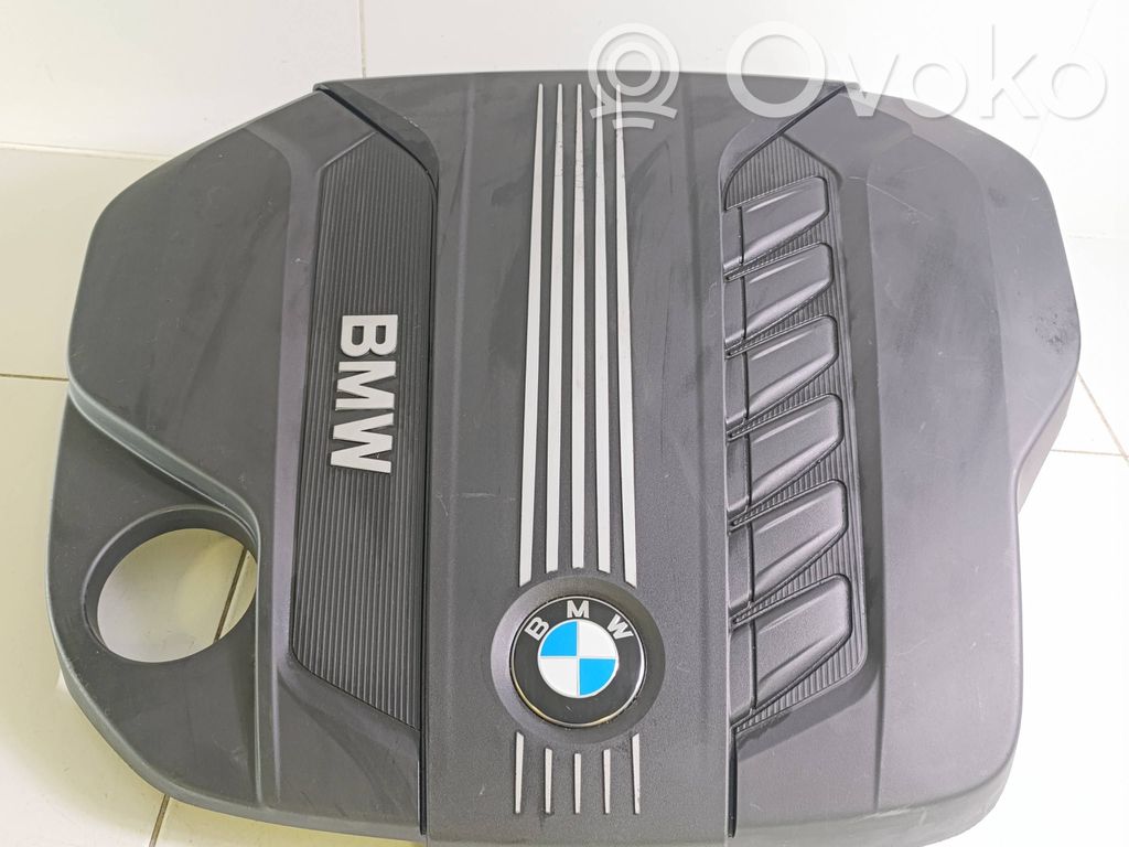 BMW X5 E70 Engine cover (trim) 