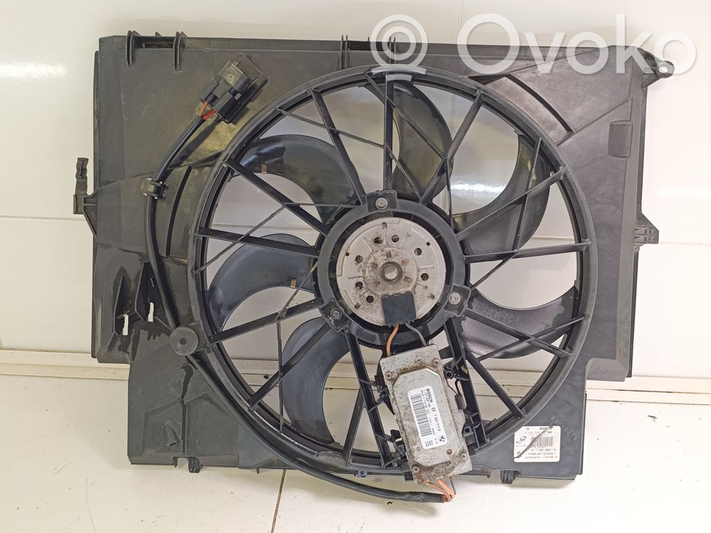 BMW 1 E81 E87 Elektrinis radiatorių ventiliatorius 