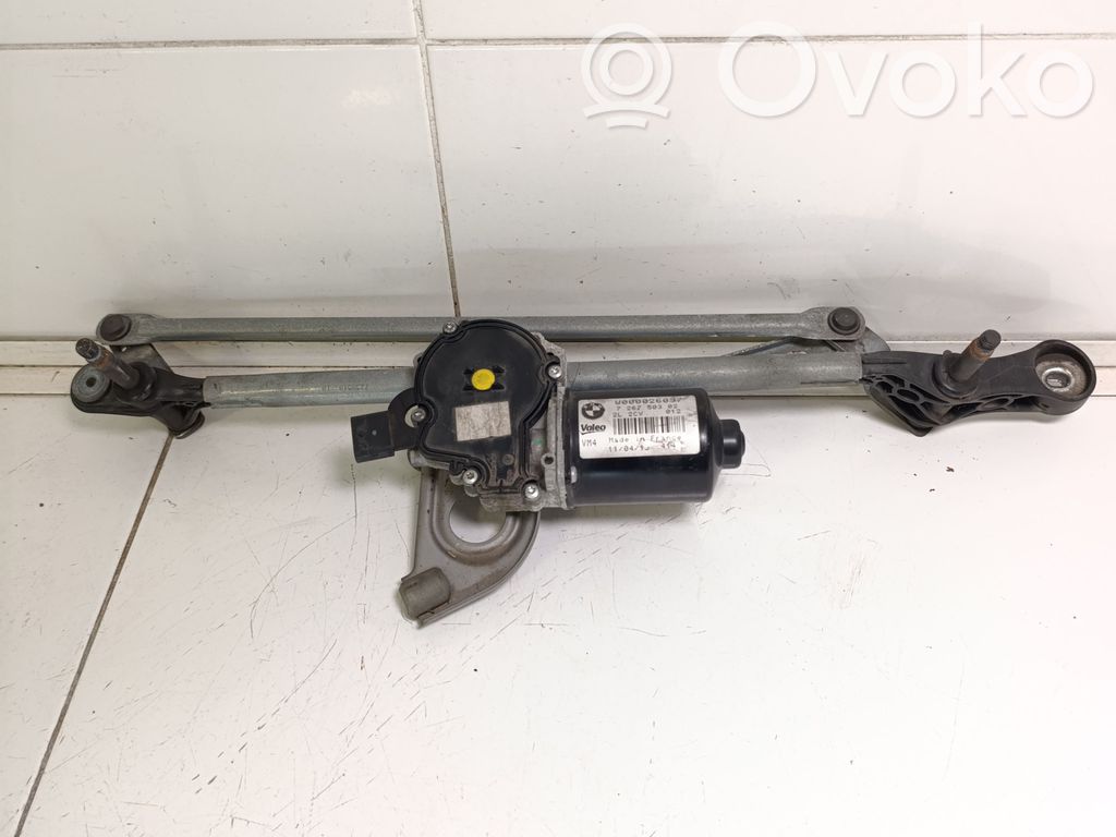 BMW 1 F20 F21 Front wiper linkage and motor 