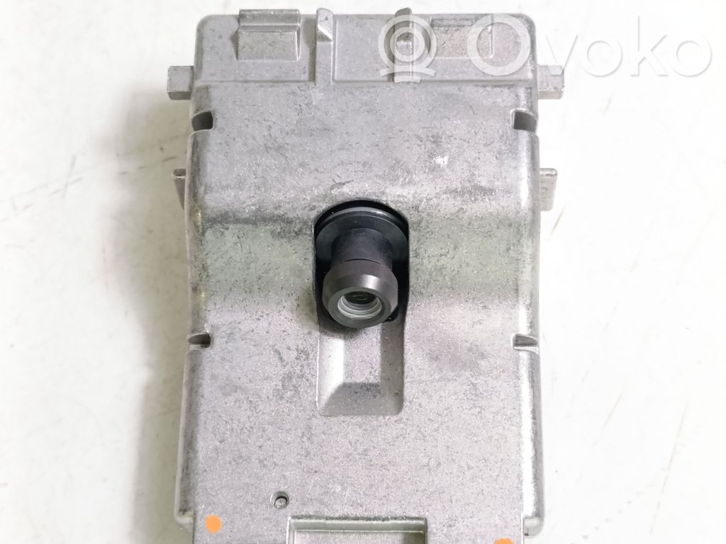 Mazda 6 Windshield/windscreen camera 
