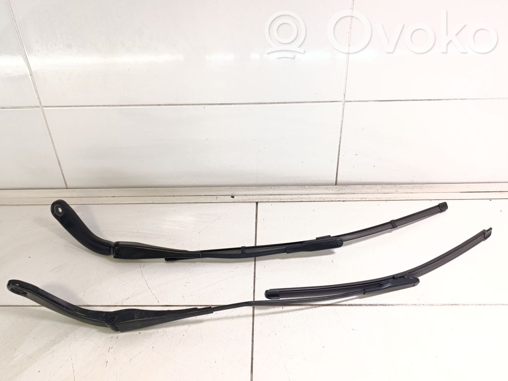 BMW 3 F30 F35 F31 Windshield/front glass wiper blade 