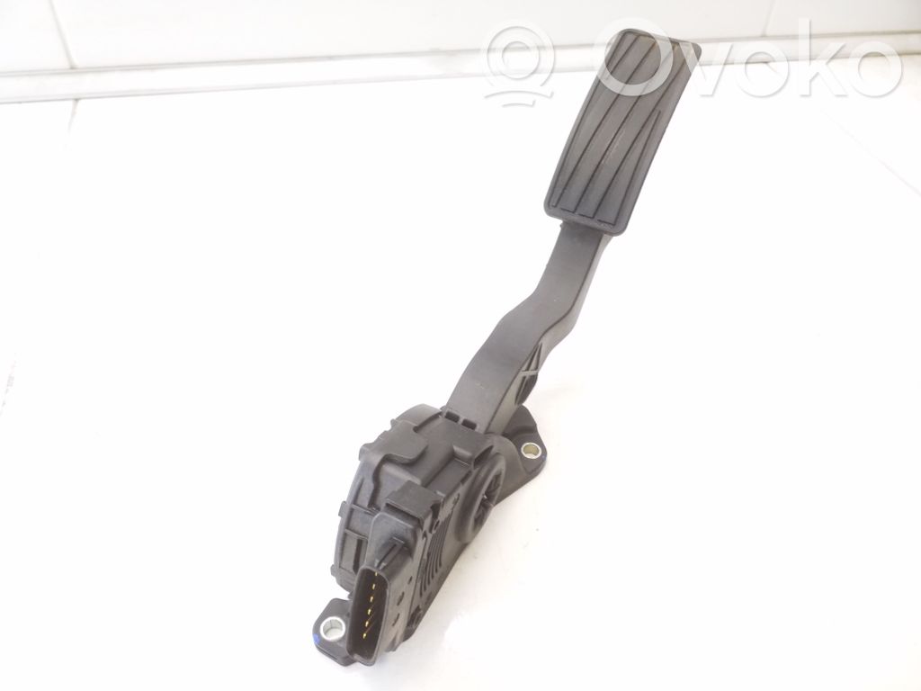 Suzuki SX4 S-Cross Accelerator throttle pedal 