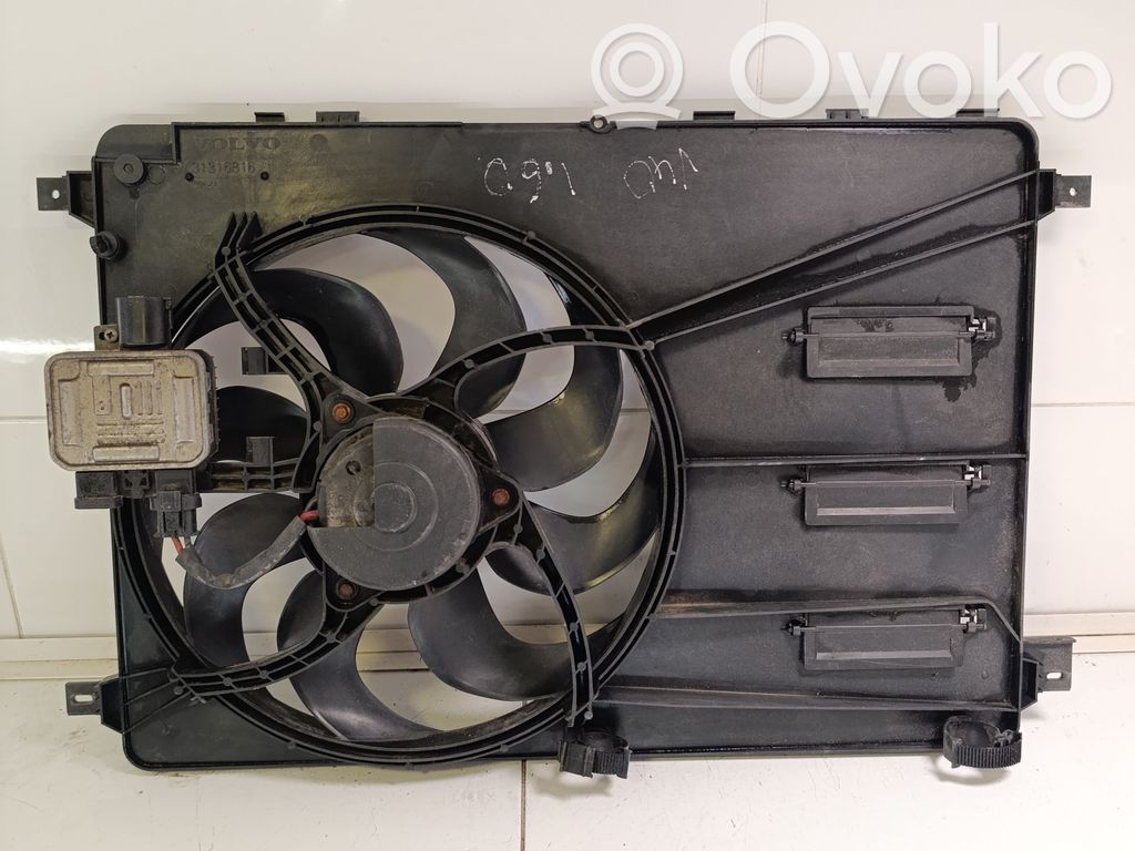 Volvo V40 Ventilator electric răcire radiator 