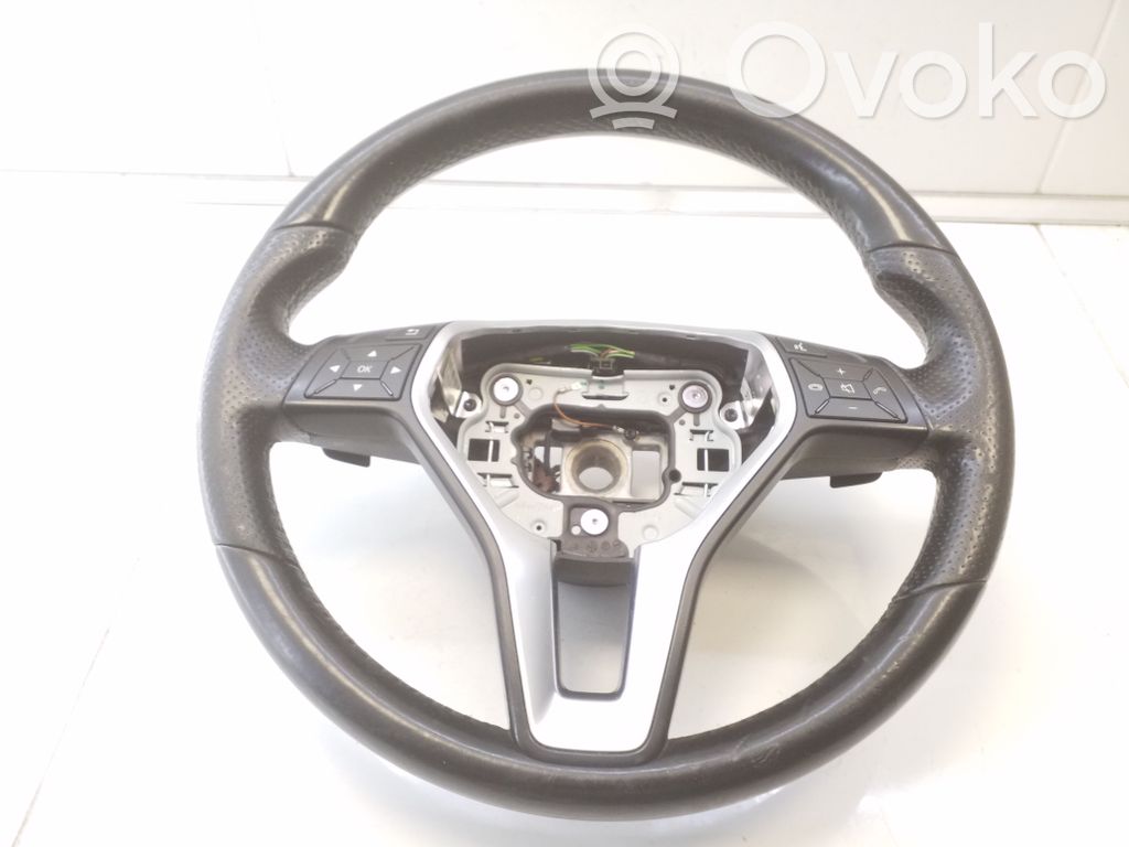 Mercedes-Benz E W212 Ohjauspyörä 