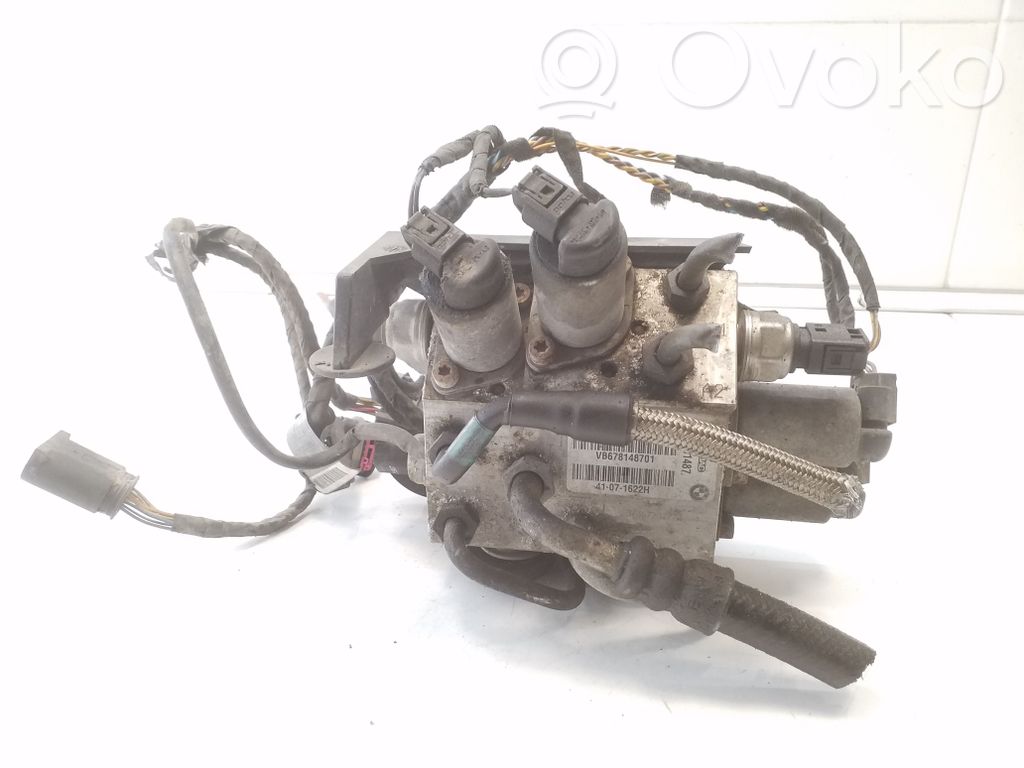 BMW 7 E65 E66 Other engine bay part 