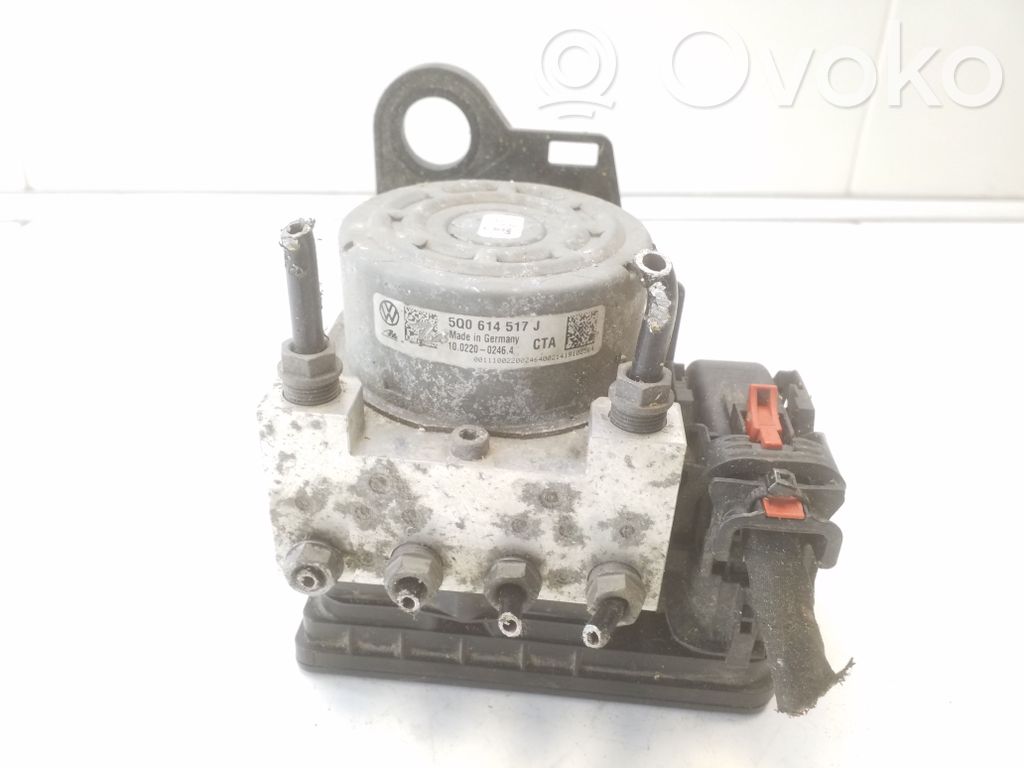 Skoda Octavia Mk3 (5E) ABS Pump 
