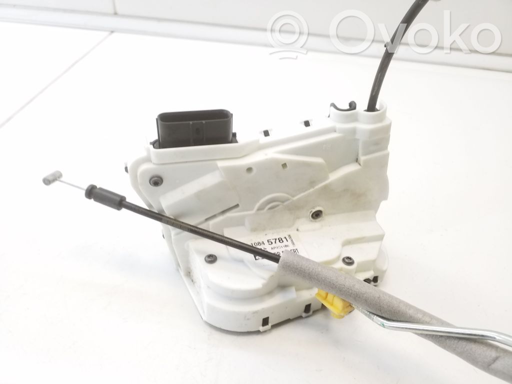 MG ZS Etuoven lukko 