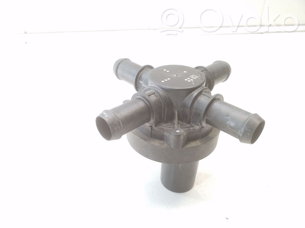 Pompe de circulation d'eau   LU5A8C508AE