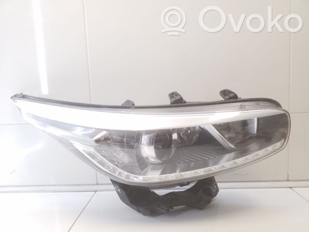 KIA Ceed Headlight/headlamp 