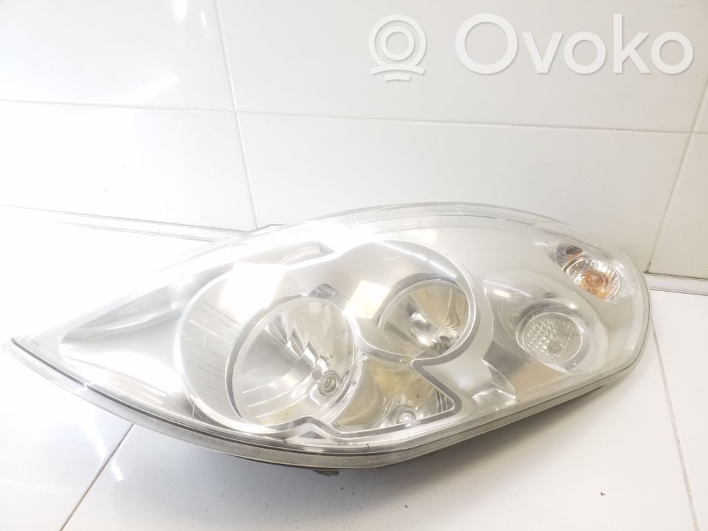 Renault Master III Headlight/headlamp 