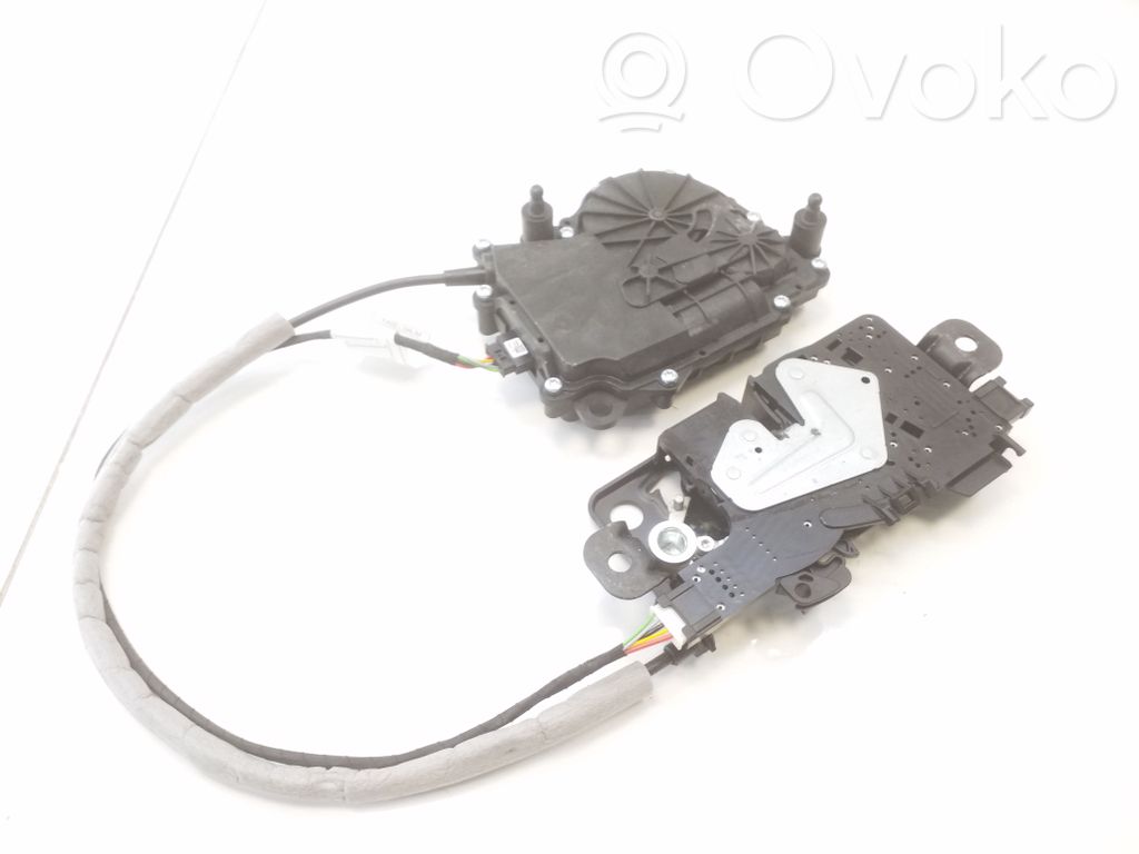 BMW 5 G30 G31 G38 Încuietoare portbagaj 