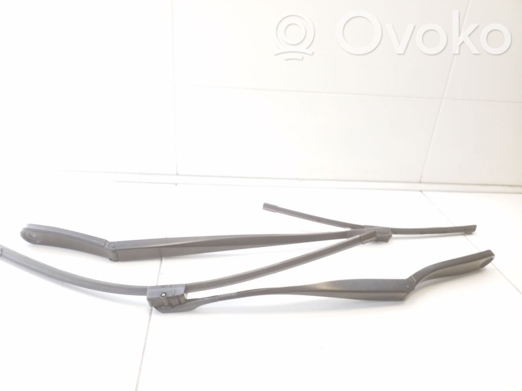 BMW 5 F10 F11 Ramię wycieraczki szyby przedniej / czołowej 