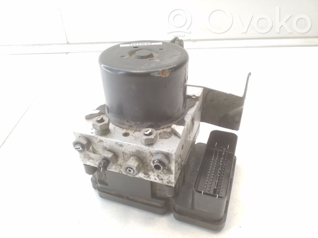 Volvo V40 ABS Blokas 