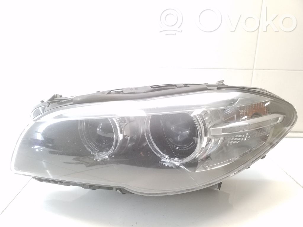 BMW 5 F10 F11 Lampa przednia 