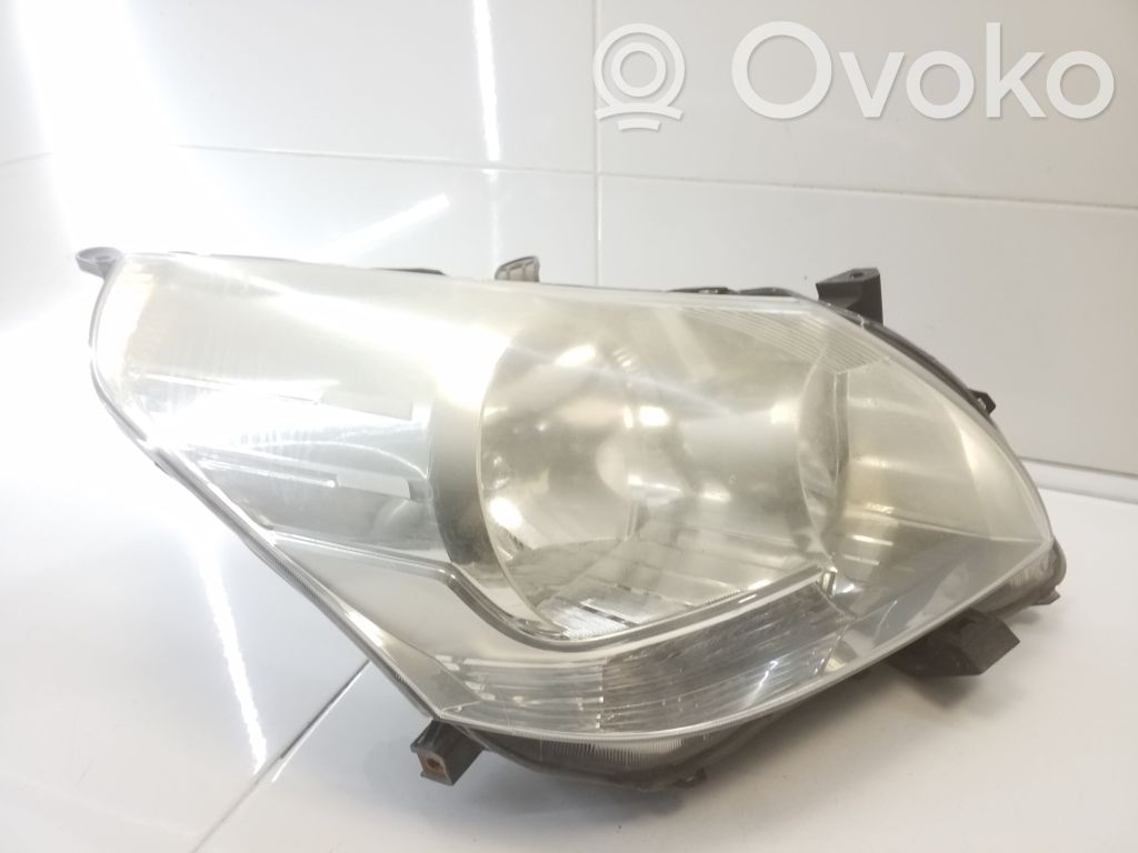 Toyota Verso Headlight/headlamp 