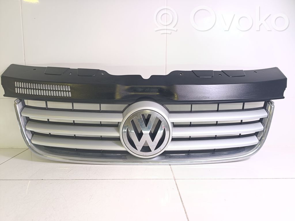 Volkswagen Multivan T5 Rejilla delantera