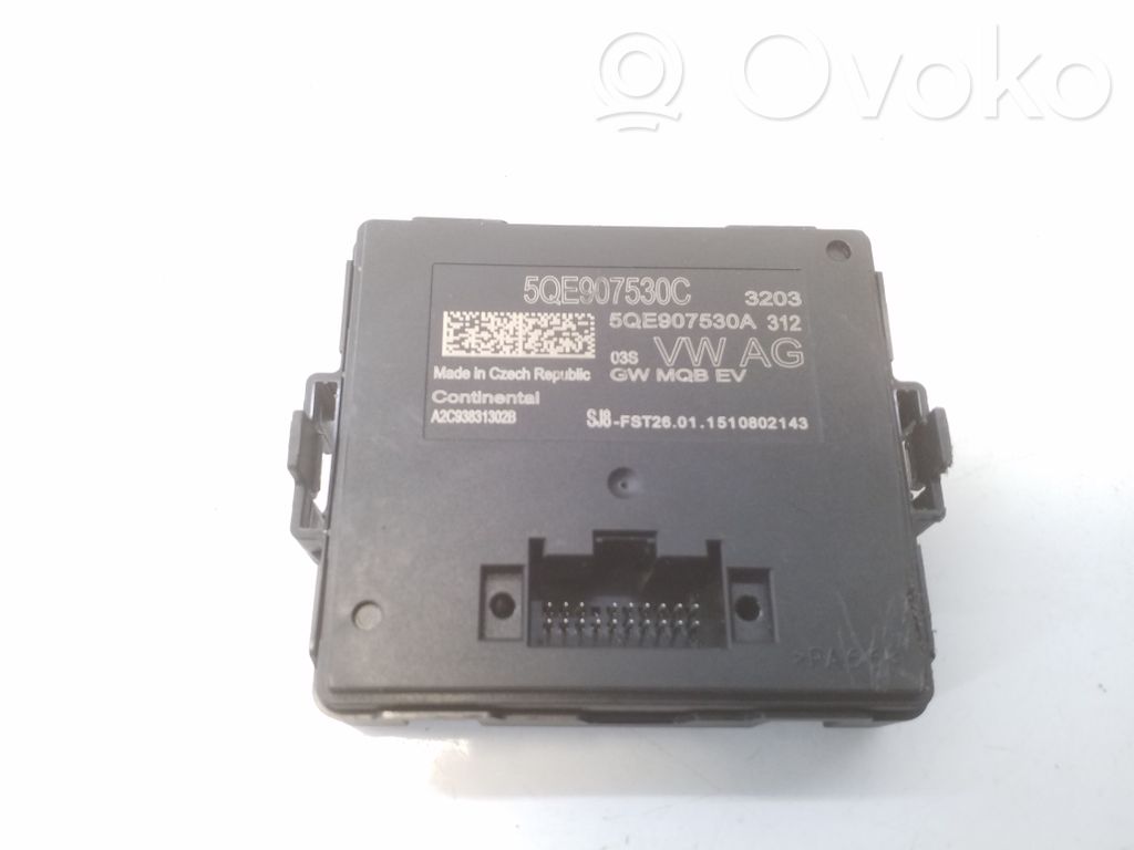 Volkswagen Golf VII Gateway control module 