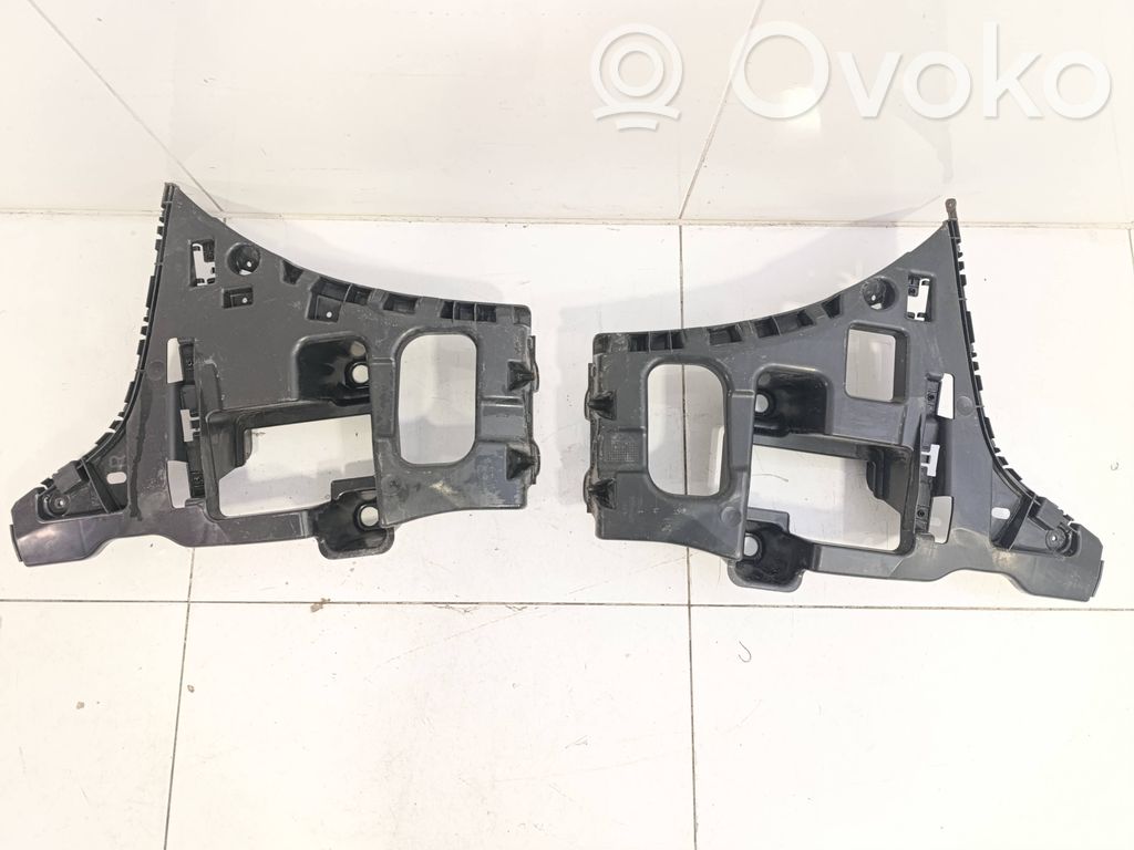 BMW 2 F45 Staffa di rinforzo montaggio del paraurti posteriore 