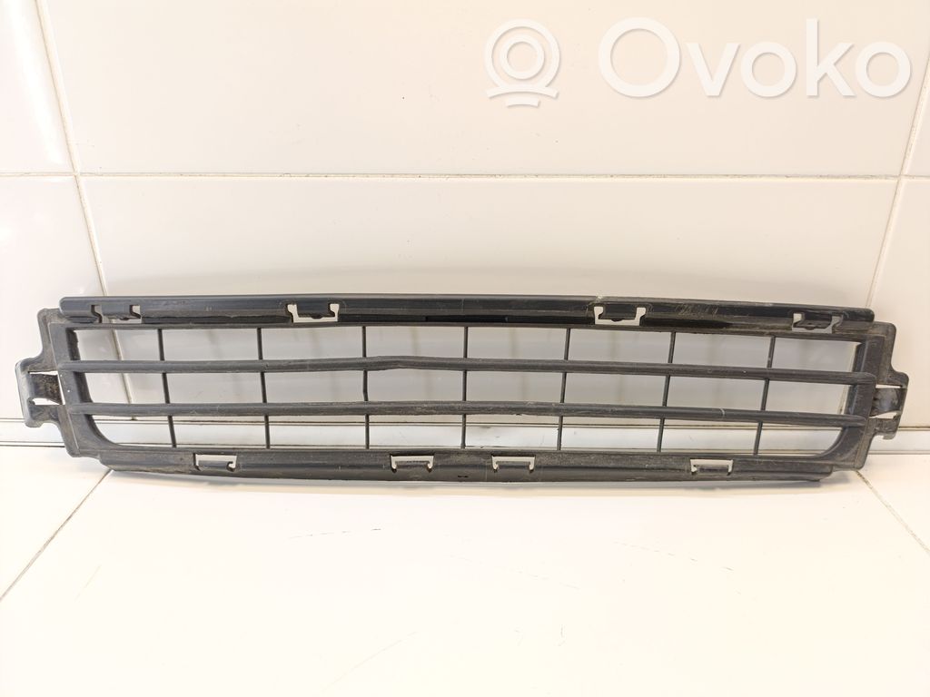 Volvo V50 Unteres Gitter dreiteilig vorne
