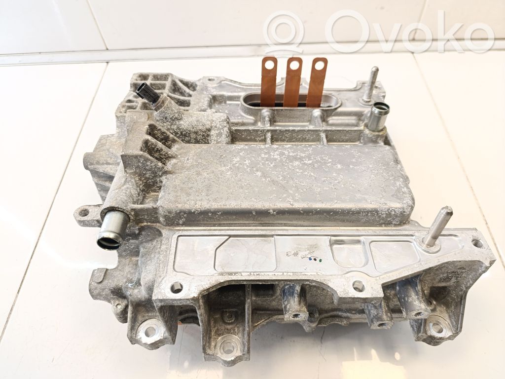 Nissan Leaf II (ZE1) Convertisseur / inversion de tension inverseur