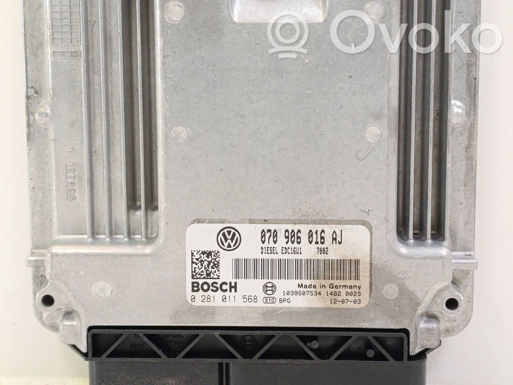 Volkswagen Transporter - Caravelle T5 Calculateur moteur ECU 