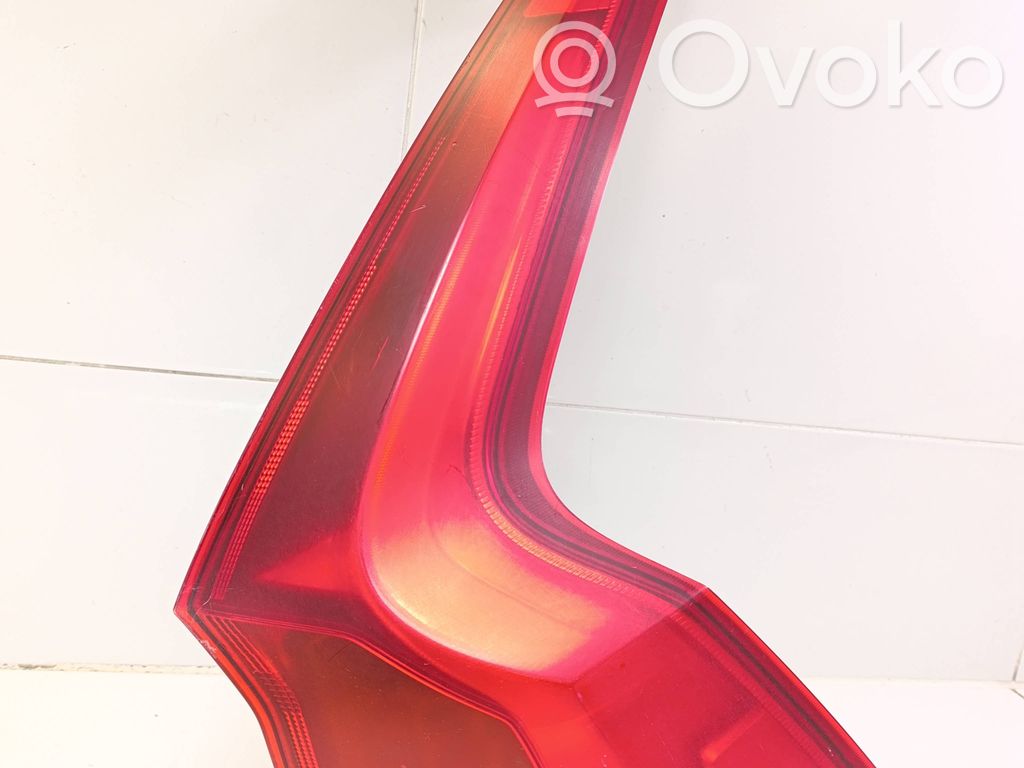 Volvo S90, V90 Lampa tylna