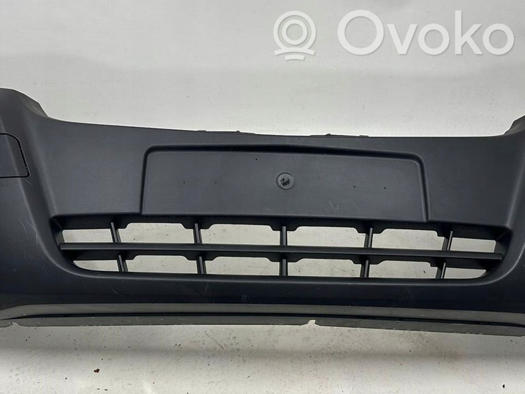 Opel Movano B Передний бампер 