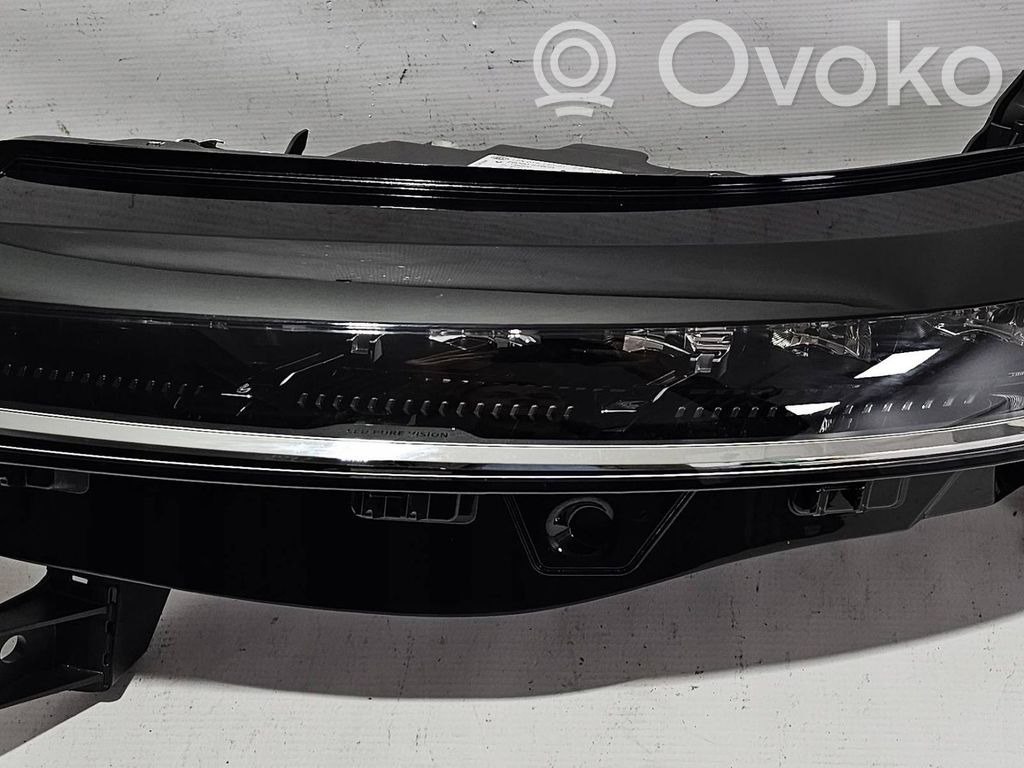 Renault Megane E-Tech Headlight/headlamp 