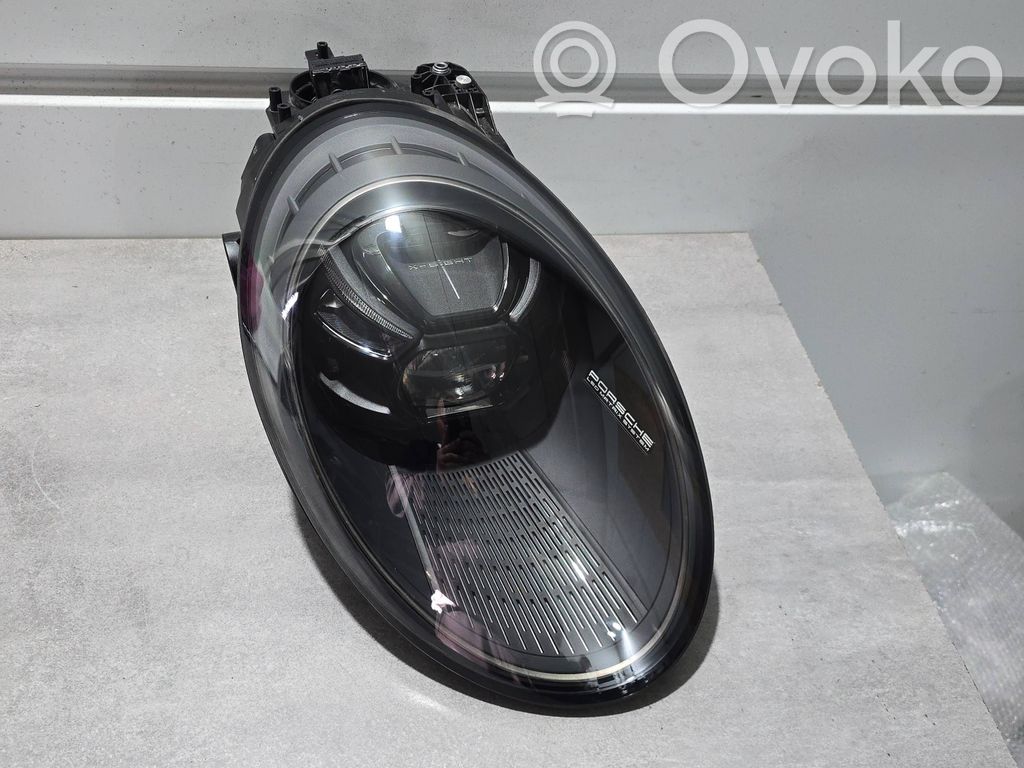 Porsche 992 Lampa przednia 