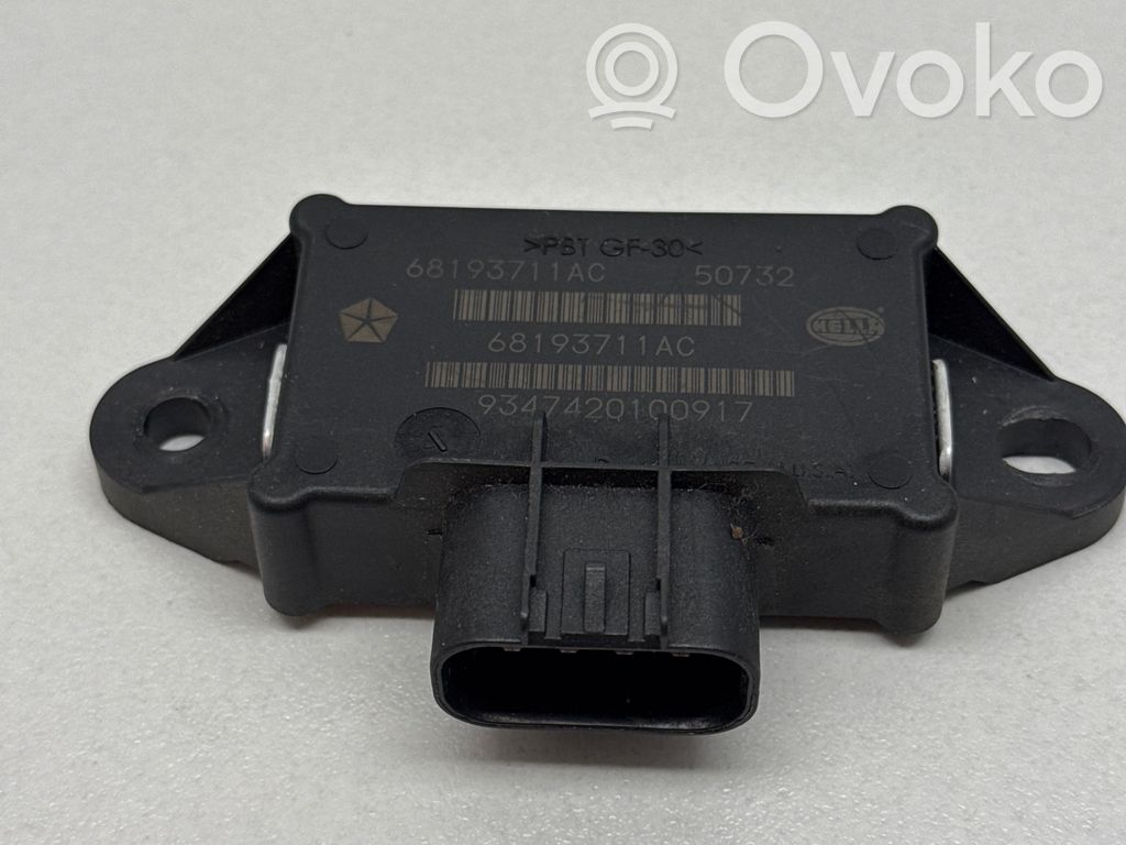 Unité de commande / module de pompe à carburant   68193711AC,50732,9347420100917