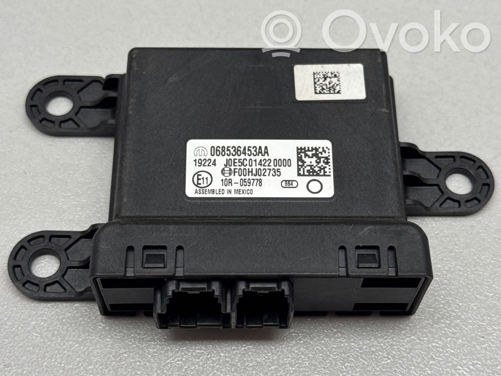 Chrysler Pacifica Gateway control module 