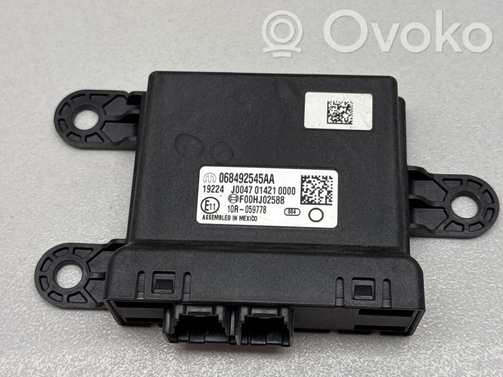 Gateway control module   068492545AA,F00HJ02588
