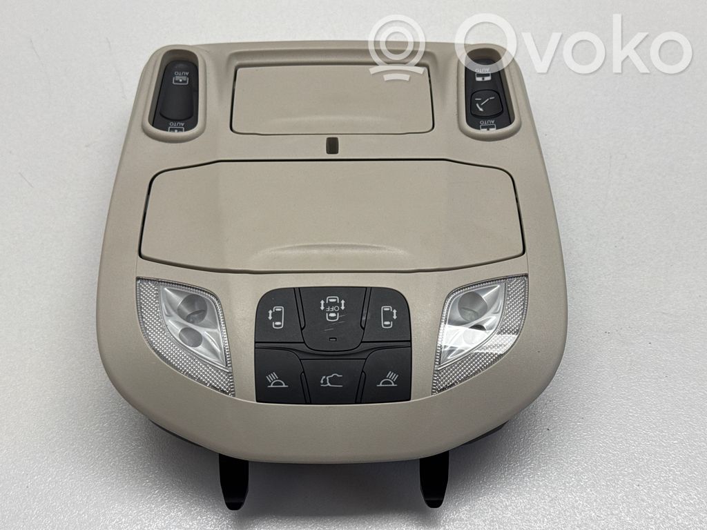 Chrysler Pacifica Front seat light 