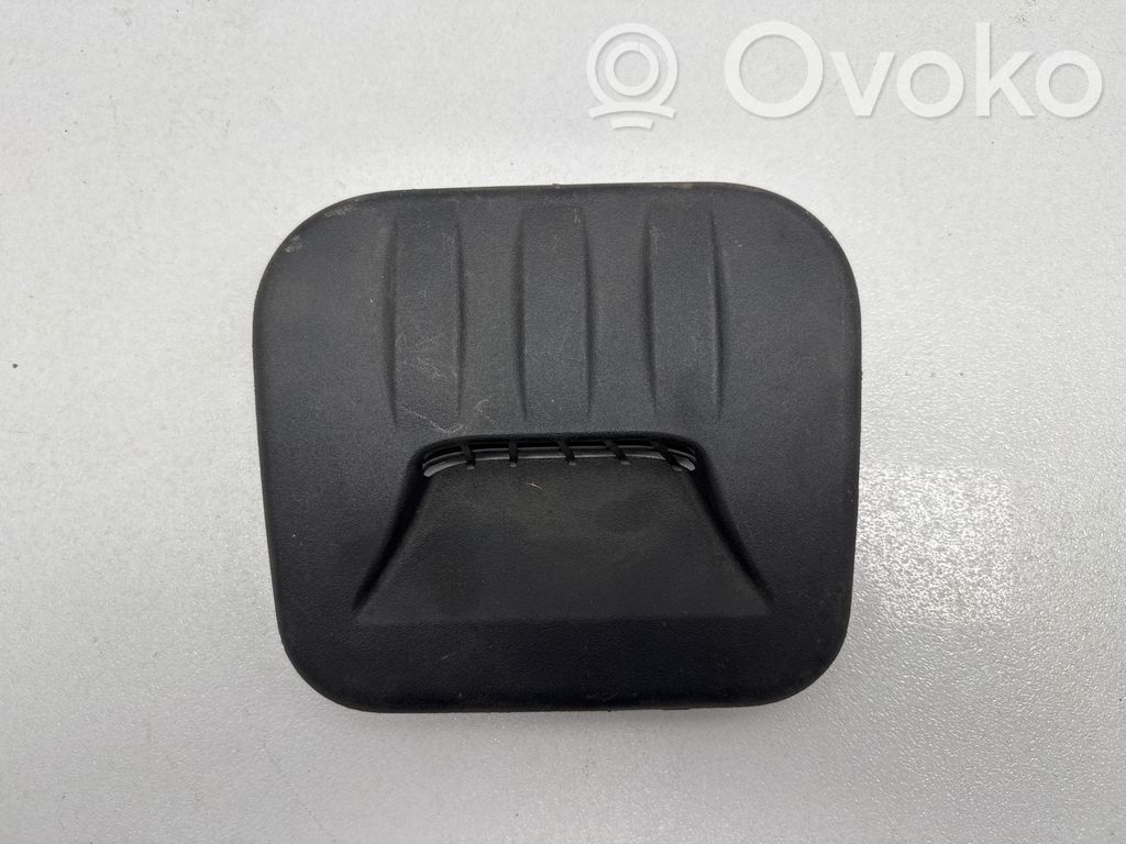 Chrysler Pacifica Oro grotelės gale 