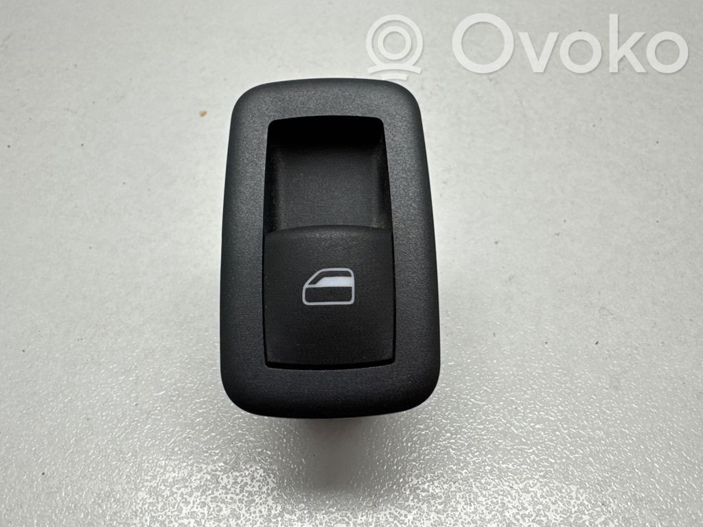 Chrysler Pacifica Electric window control switch 