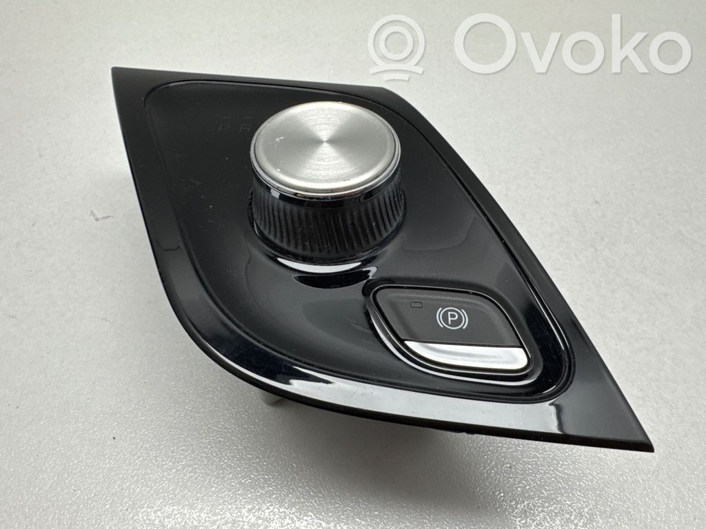 Chrysler Pacifica Gear shifter/selector 
